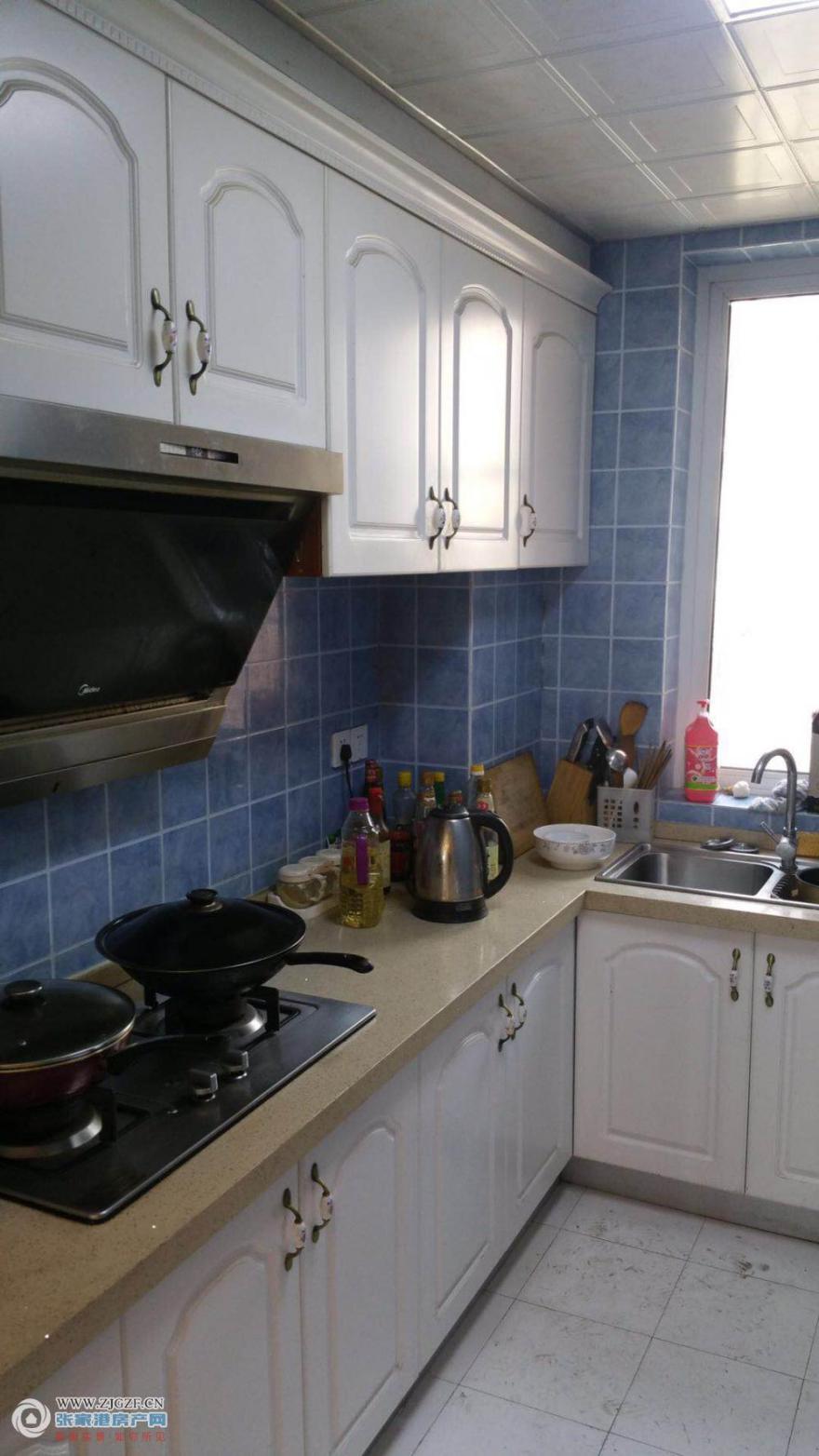 IMG_0203.JPG IMG_0203.JPG