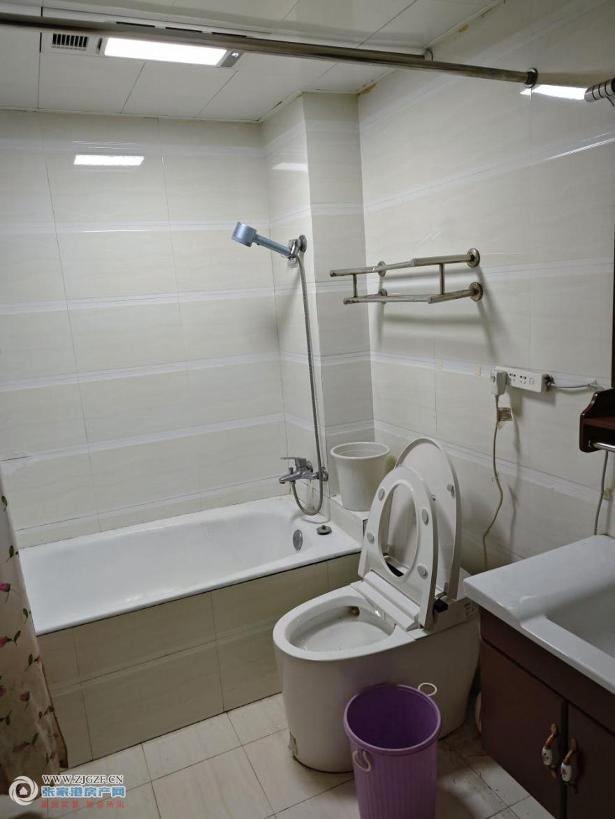 lg1.jpg?x-oss-process=image/resize,w_880