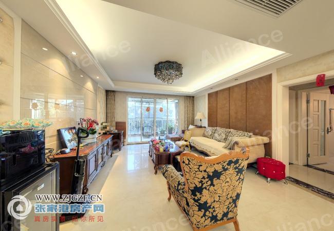 pc1_drWsI9Qbb.jpg?x-oss-process=image/resize,w_880
