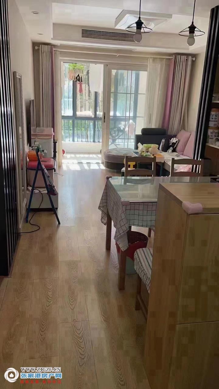 ͈D