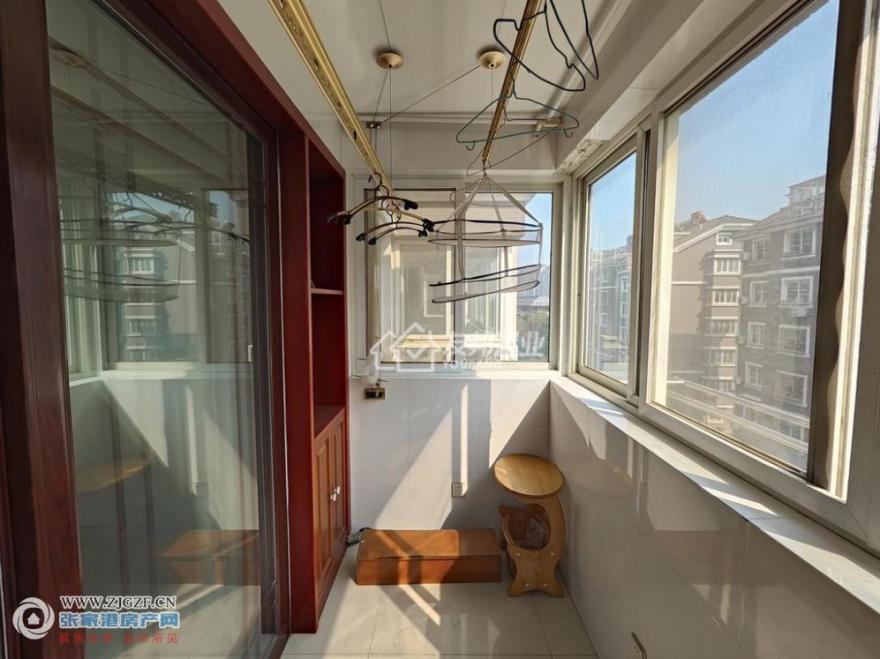 С´-(yng)_(ti)-20250412-8.jpg?x-oss-process=image/resize,w_880