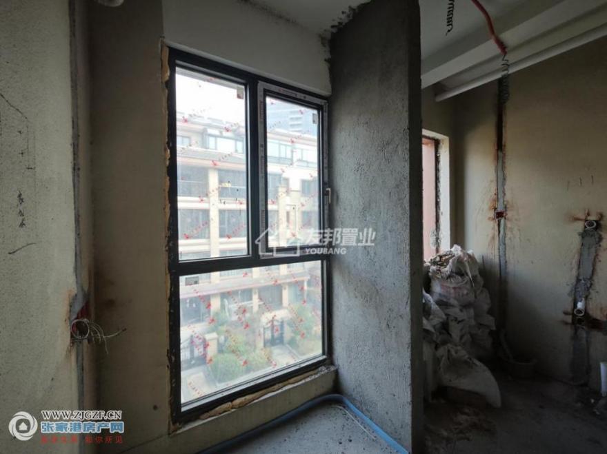 R-l(wi)g-20250413-8.jpg?x-oss-process=image/resize,w_880