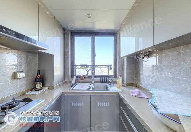 pc0_0edPPCcvw.jpg?x-oss-process=image/resize,w_880