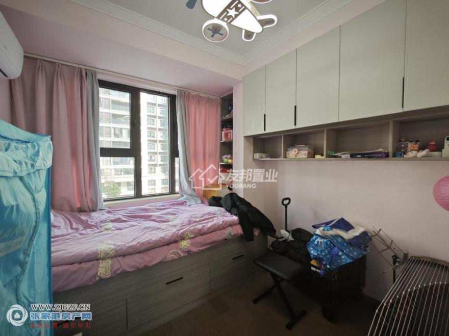 \@-P-20250421-6.jpg?x-oss-process=image/resize,w_880