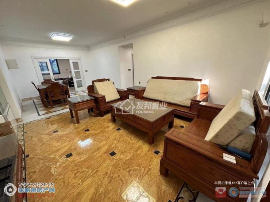 ͈D