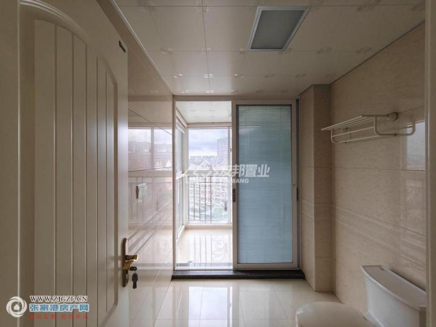 ۾@-lg-20250501-7.jpg?x-oss-process=image/resize,w_880