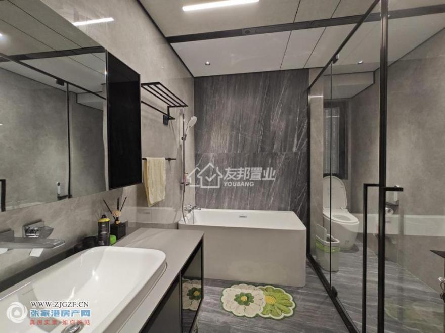 쾳-lg-20250501-12.jpg?x-oss-process=image/resize,w_880