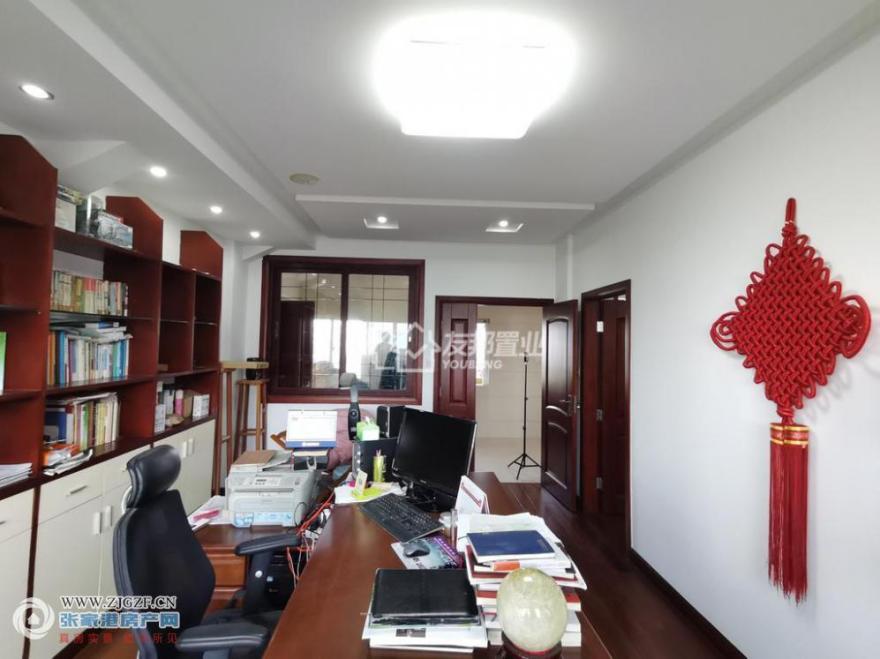 һ--20250502-11.jpg?x-oss-process=image/resize,w_880