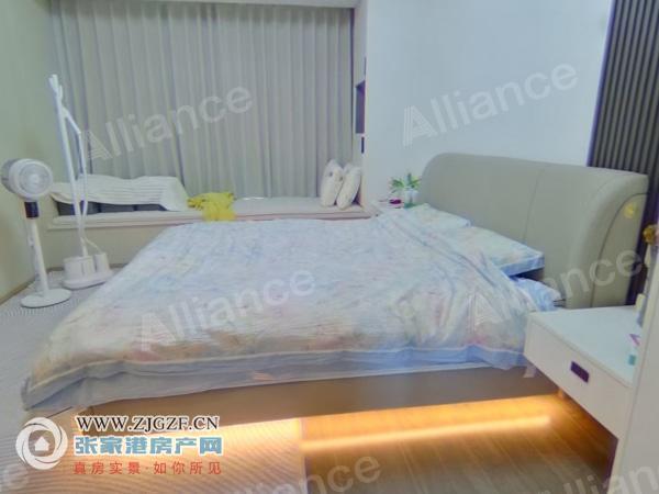 pc0_SqUumkJ82.jpg?x-oss-process=image/resize,w_880