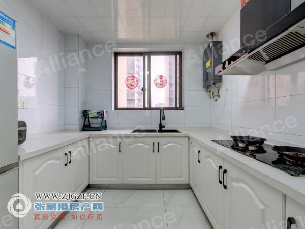 pc0_0Qjb1Qwm8.jpg?x-oss-process=image/resize,w_880