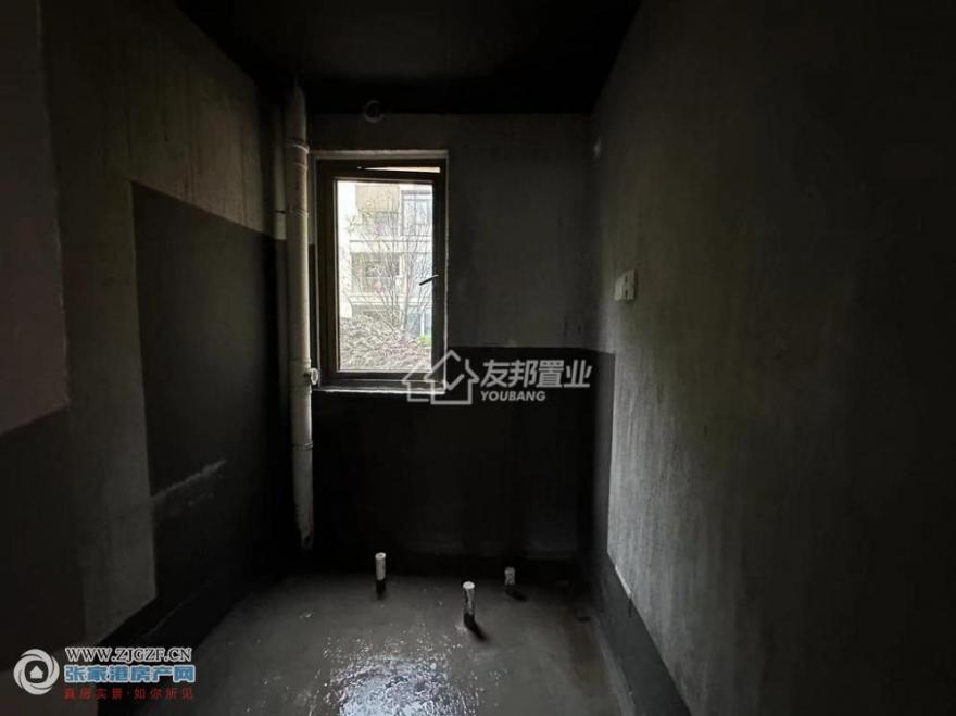 65d78d61d8ba4d4aba79ce061a6a8fbd.jpg?x-oss-process=image/resize,w_880