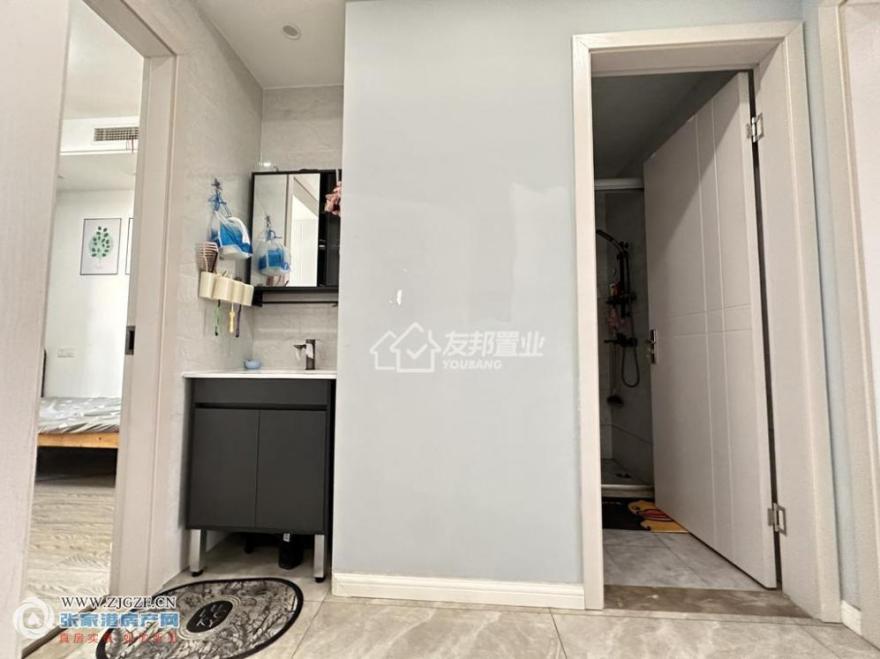 ꖹ\-lg-20250514-15.jpg?x-oss-process=image/resize,w_880