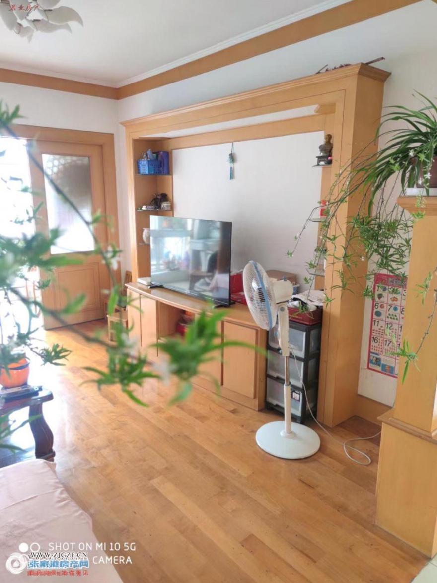 室內圖