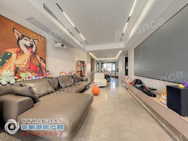 pc0_ETBGmODXv.jpg?x-oss-process=image/resize,w_880