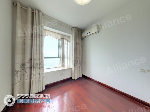 pc0_NHxq52e5c.jpg?x-oss-process=image/resize,w_880