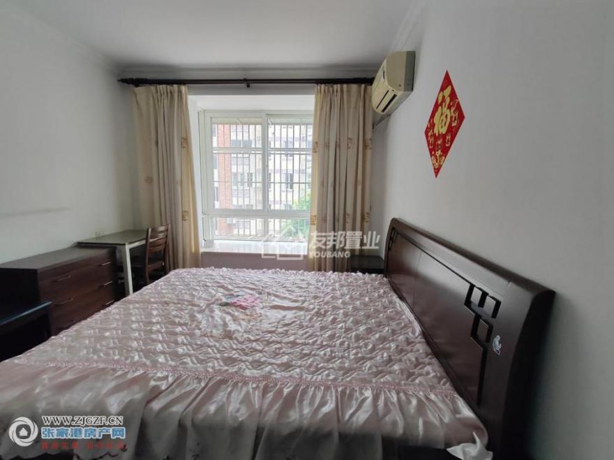e84baae3-d79b-4e4e-94ba-4cd6577cb7fb.jpg?x-oss-process=image/resize,w_880