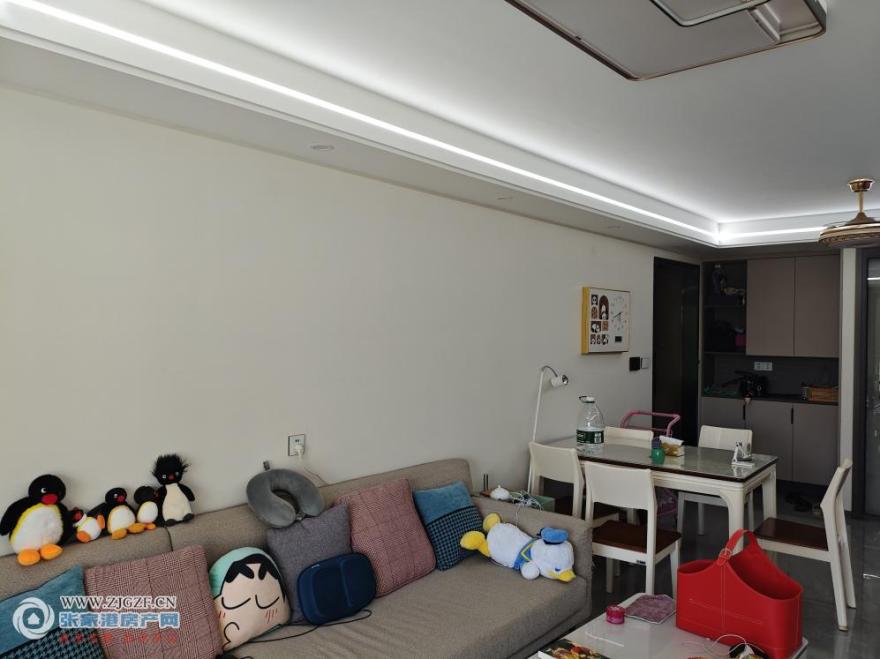 e5572e9df807ff6fb4cad3949d8b4d6.jpg?x-oss-process=image/resize,w_880