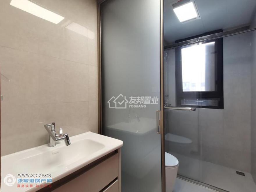 Bꖹⴺ-lg-20250714-8.jpg?x-oss-process=image/resize,w_880
