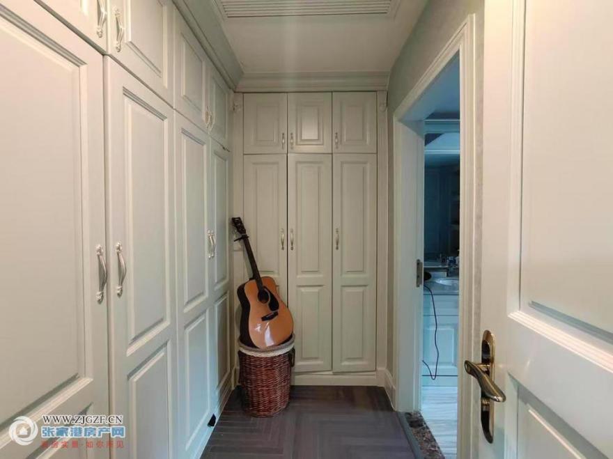 806c7cc30ac3b5fba9b0f87e5282737.jpg?x-oss-process=image/resize,w_880