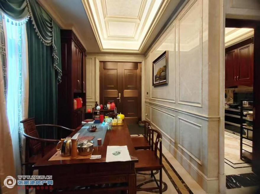 c94d20f6e3291ba24b2eebd0d622dcd.jpg?x-oss-process=image/resize,w_880