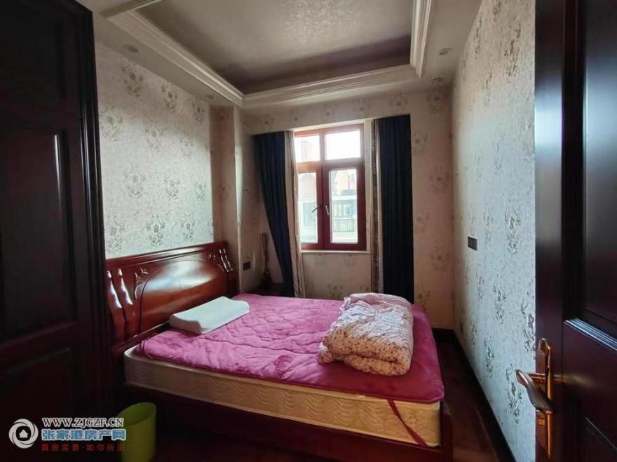 b853379641abc445e806809d9a5b27b.jpg?x-oss-process=image/resize,w_880