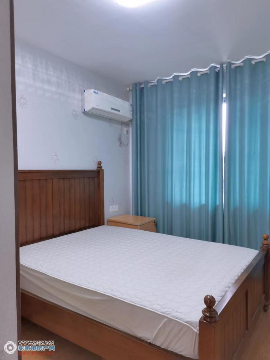 d49ee5abe3206b45e1d2d73260d8f6f.jpg?x-oss-process=image/resize,w_880