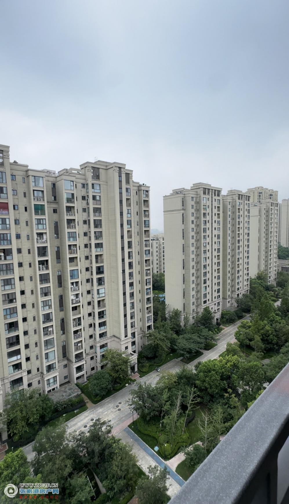 世茂九溪墅二手房图片