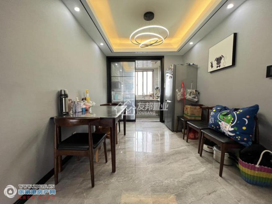 --20250807-2.jpg?x-oss-process=image/resize,w_880