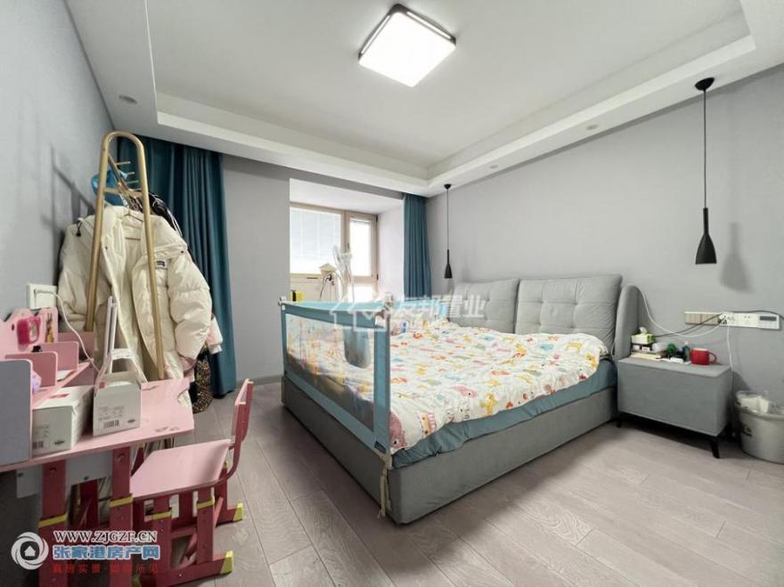 --20250807-3.jpg?x-oss-process=image/resize,w_880