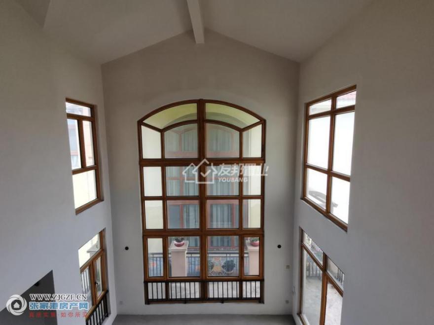 Ҽ--20250823-0.jpg?x-oss-process=image/resize,w_880