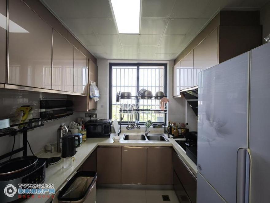 ǱԷ--20250825-8.jpg?x-oss-process=image/resize,w_880