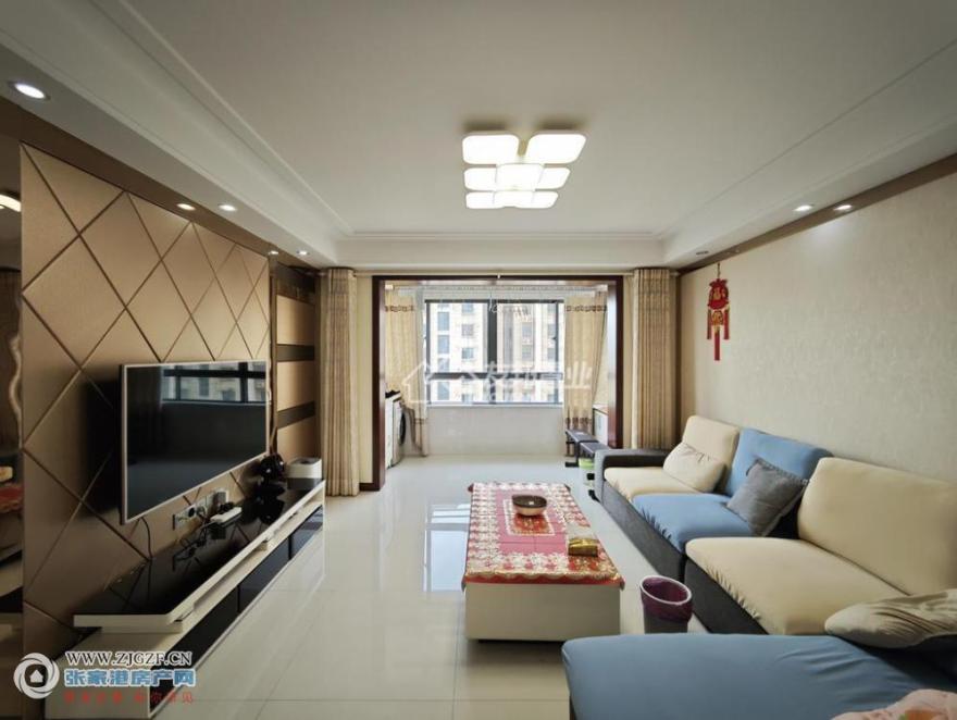 ǱԷ--20250825-0.jpg?x-oss-process=image/resize,w_880