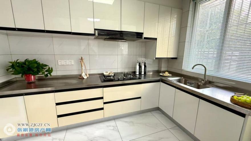 ΢ͼƬ_20250826100015_265.jpg?x-oss-process=image/resize,w_880