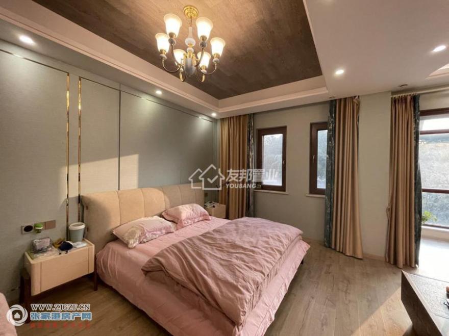 ()--20250826-3.jpg?x-oss-process=image/resize,w_880