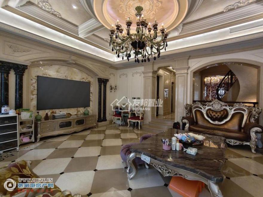 ()--20250826-0.jpg?x-oss-process=image/resize,w_880