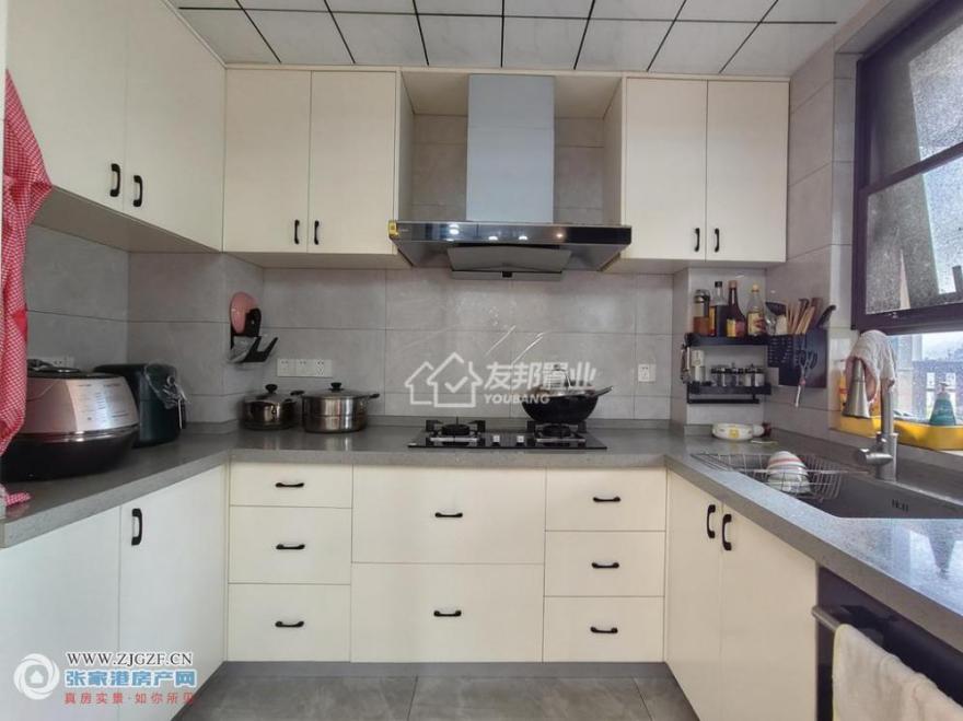 --20250826-11.jpg?x-oss-process=image/resize,w_880