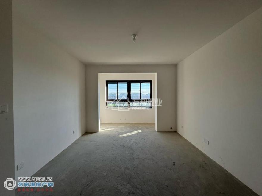 ¡´--20250830-0.jpg?x-oss-process=image/resize,w_880