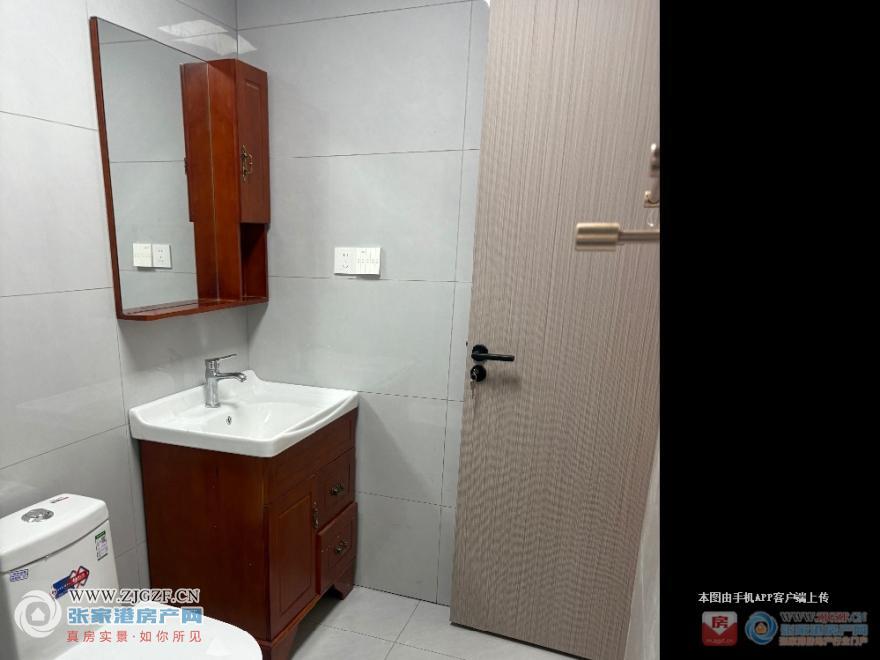 125126868.jpg?x-oss-process=image/resize,w_880