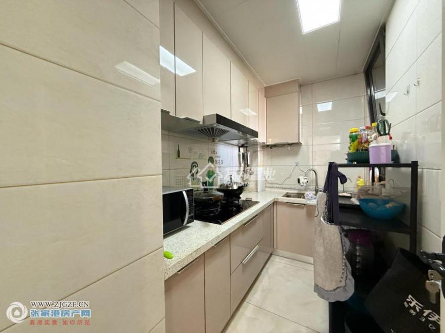 --20250901-6.jpg?x-oss-process=image/resize,w_880