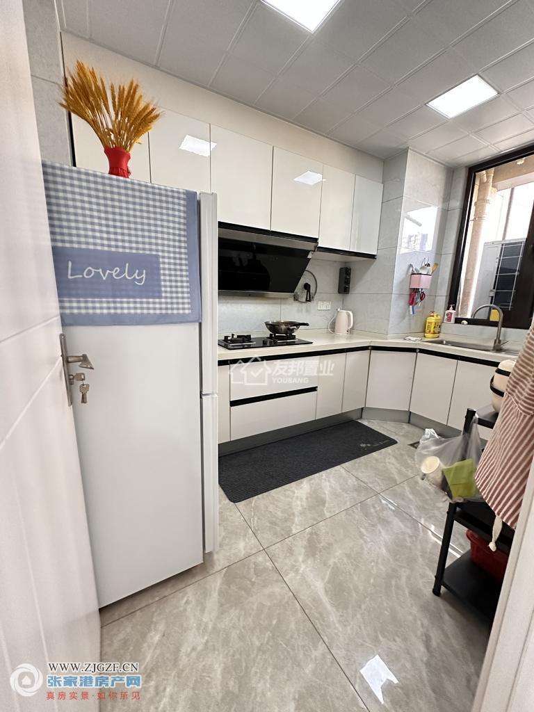 --20250902-7.jpg?x-oss-process=image/resize,w_880