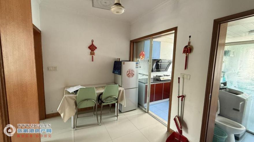 tmp_05a8a22883cf327abe6cba7a5974517c.jpg?x-oss-process=image/resize,w_880