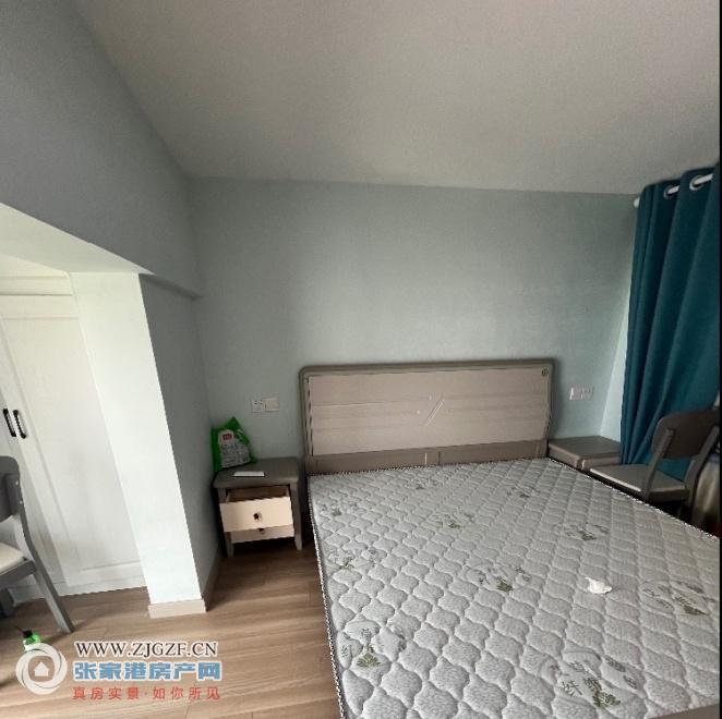 105736676_.jpg?x-oss-process=image/resize,w_880