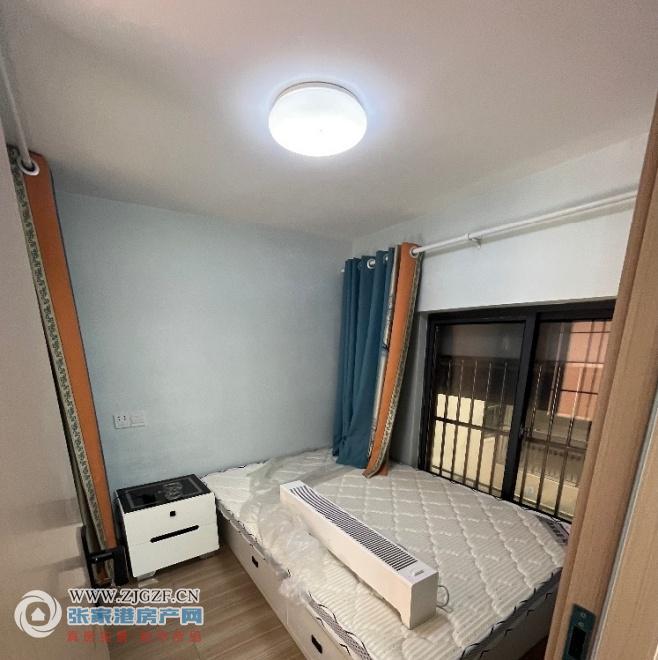 105736392_.jpg?x-oss-process=image/resize,w_880