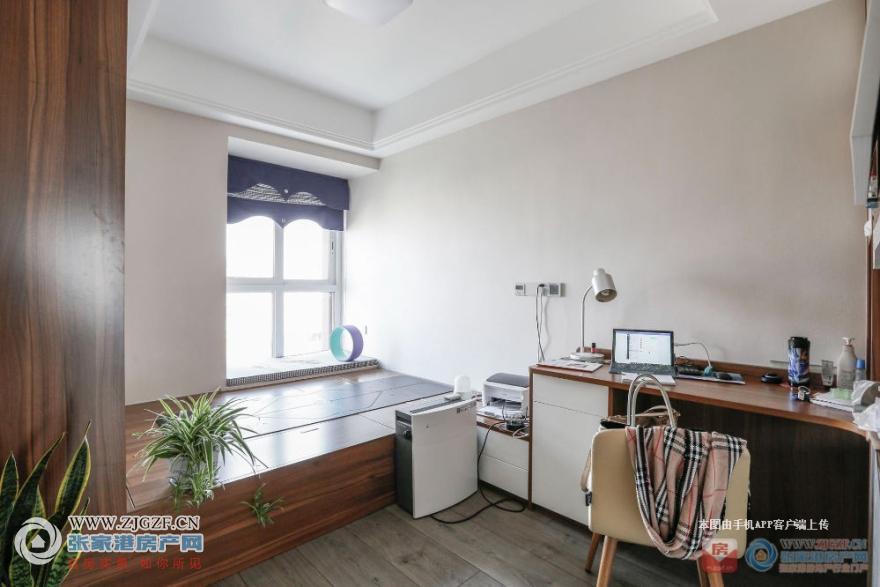 165357272.jpg?x-oss-process=image/resize,w_880