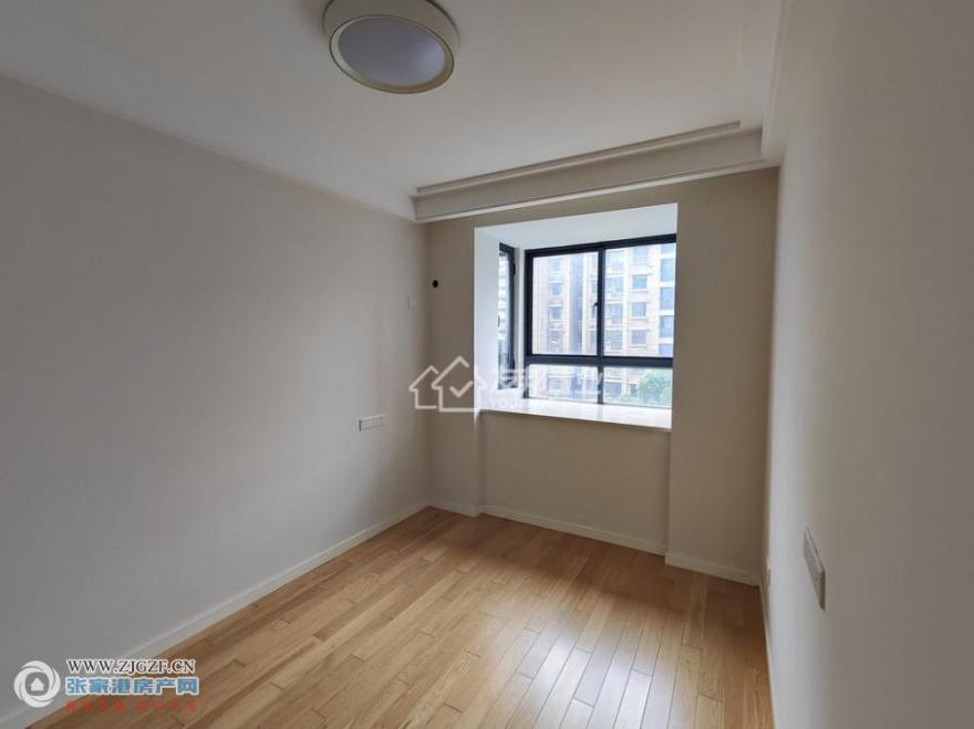 范庄花苑-卧室-20250923-4.jpg?x-oss-process=image/resize,w_880 范庄花苑-卧室-20250923-4.jpg?x-oss-process=image/resize,w_880