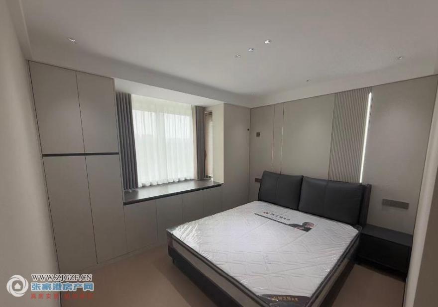 264a2ea1e652125392f82b3984f145b.jpg?x-oss-process=image/resize,w_880