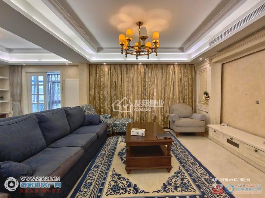 11261760.jpg?x-oss-process=image/resize,w_880