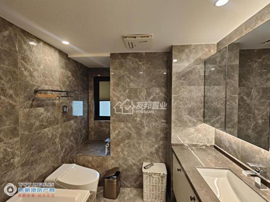 金新城万科大都会-卫生间-20250928-10.jpg?x-oss-process=image/resize,w_880 金新城万科大都会-卫生间-20250928-10.jpg?x-oss-process=image/resize,w_880