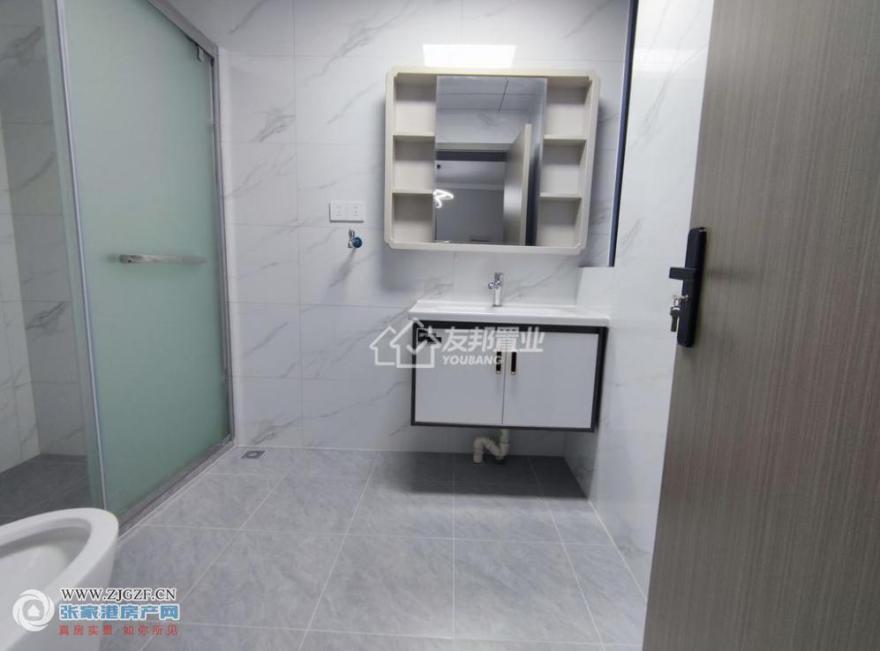 范庄花苑-卫生间-20250928-8.jpg?x-oss-process=image/resize,w_880 范庄花苑-卫生间-20250928-8.jpg?x-oss-process=image/resize,w_880