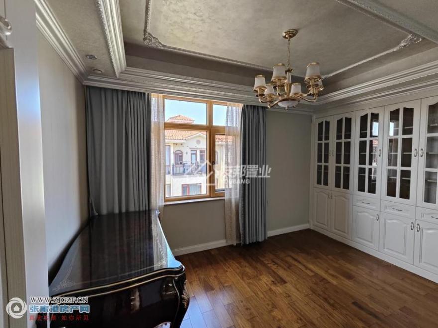 Ҽ()--20251004-5.jpg?x-oss-process=image/resize,w_880